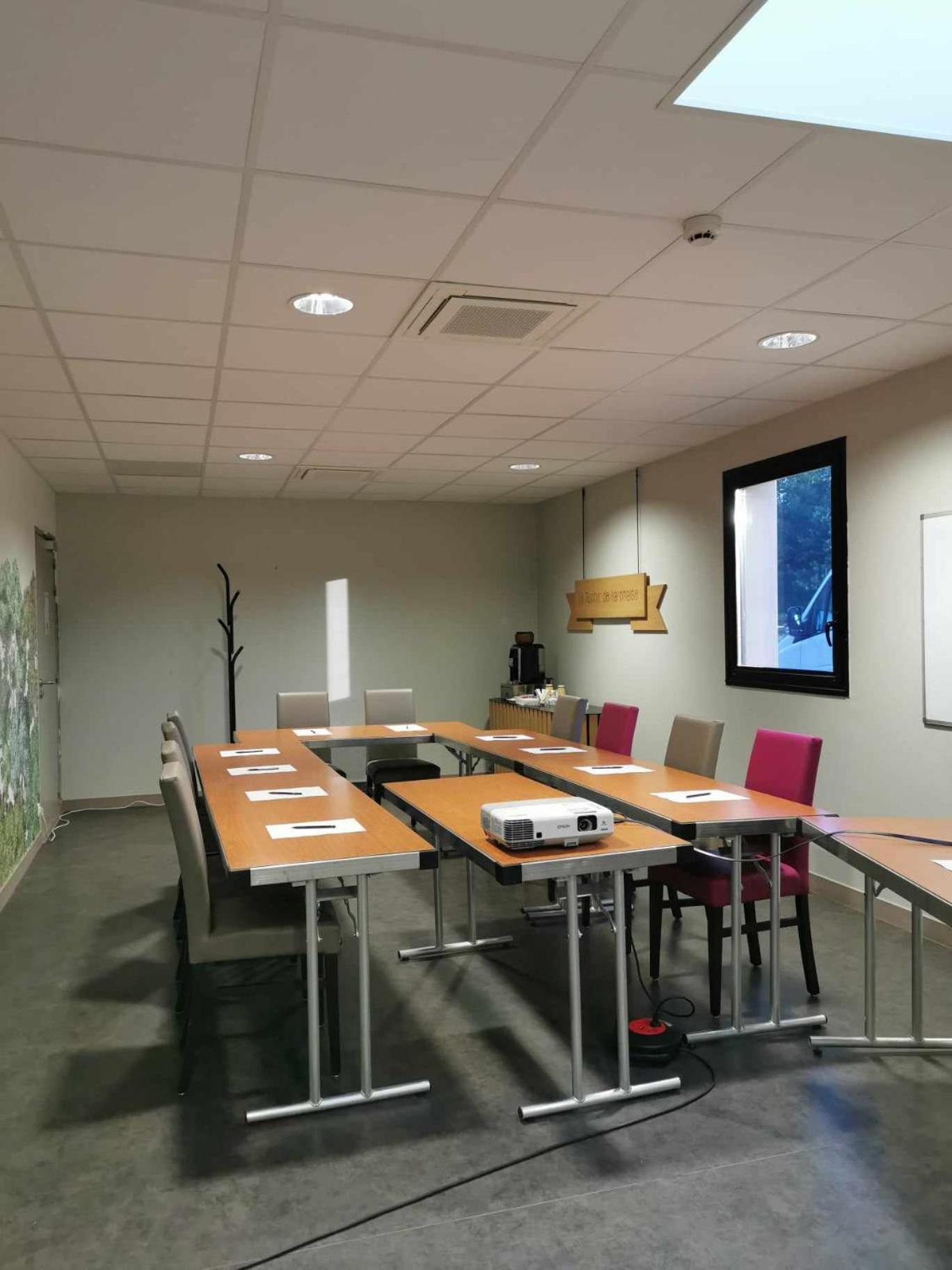 Hotel Ibis Styles Montargis Arboria Pannes  Dış mekan fotoğraf